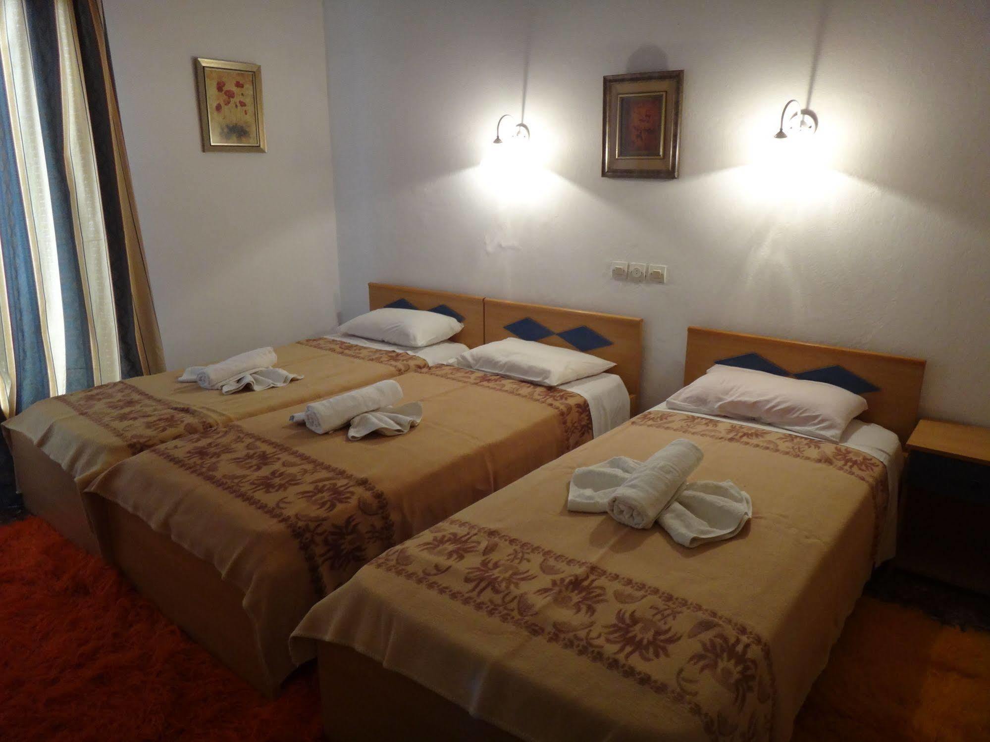 Sofia Rooms لوترا إديبسو المظهر الخارجي الصورة