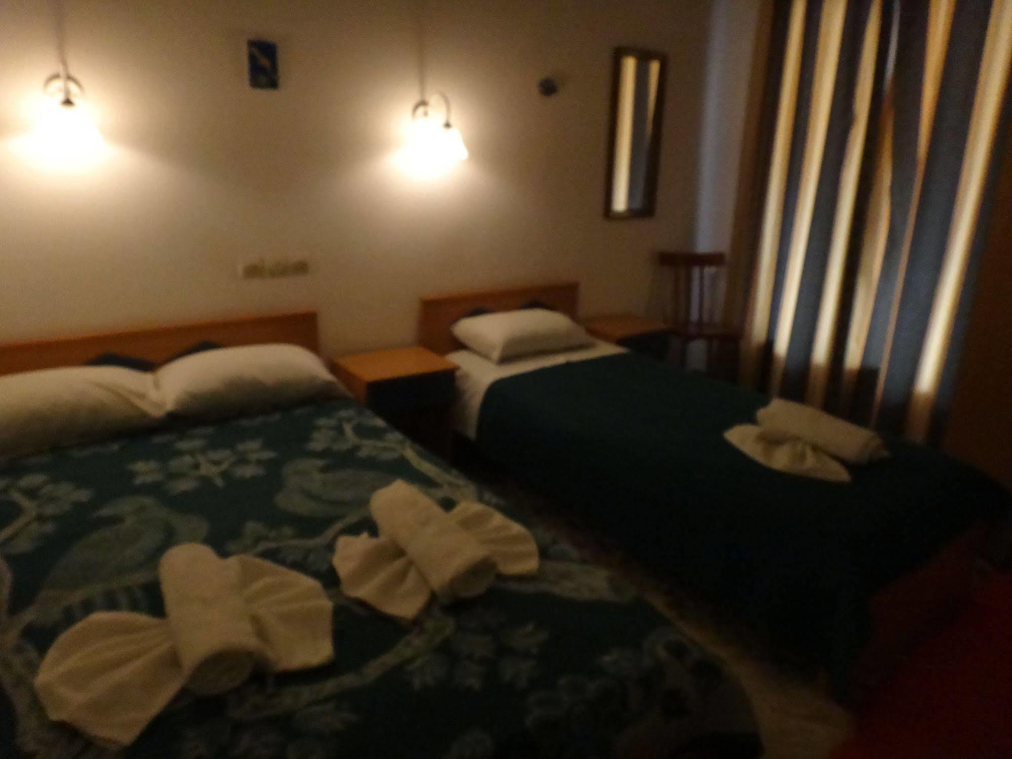 Sofia Rooms لوترا إديبسو المظهر الخارجي الصورة