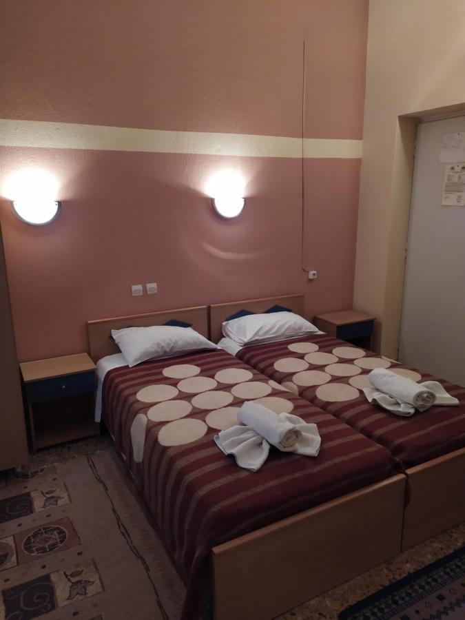 Sofia Rooms لوترا إديبسو المظهر الخارجي الصورة