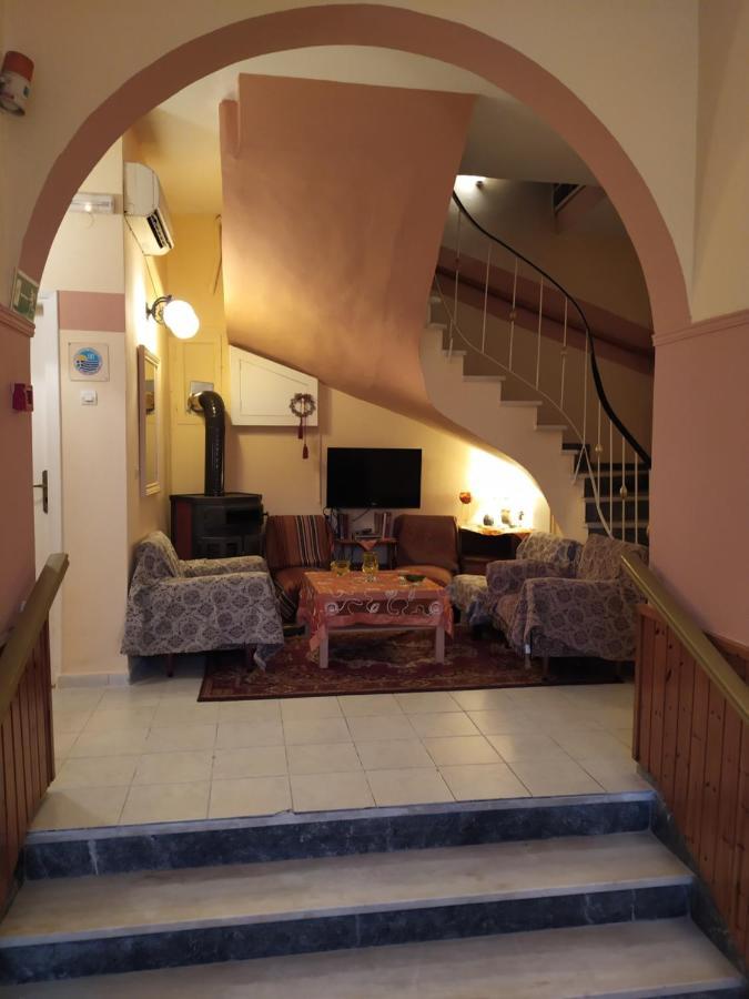 Sofia Rooms لوترا إديبسو المظهر الخارجي الصورة